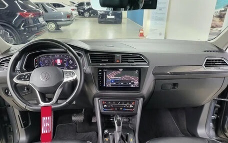 Volkswagen Tiguan II, 2022 год, 2 990 000 рублей, 8 фотография