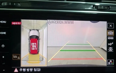 Volkswagen Tiguan II, 2022 год, 2 990 000 рублей, 10 фотография