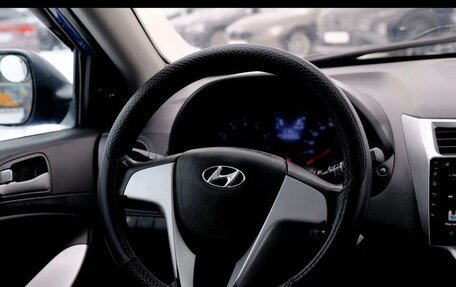 Hyundai Solaris II рестайлинг, 2012 год, 570 000 рублей, 9 фотография