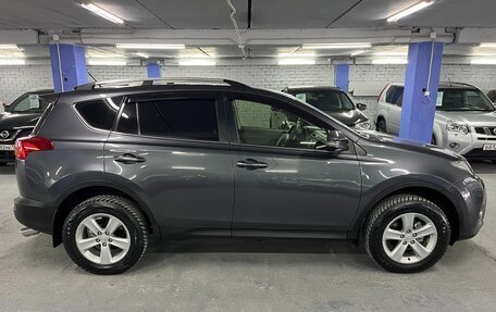 Toyota RAV4, 2013 год, 1 950 000 рублей, 4 фотография