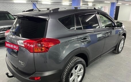 Toyota RAV4, 2013 год, 1 950 000 рублей, 5 фотография
