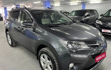 Toyota RAV4, 2013 год, 1 950 000 рублей, 3 фотография