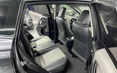 Toyota RAV4, 2013 год, 1 950 000 рублей, 21 фотография