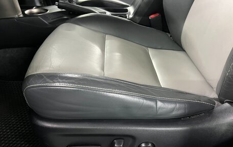 Toyota RAV4, 2013 год, 1 950 000 рублей, 18 фотография