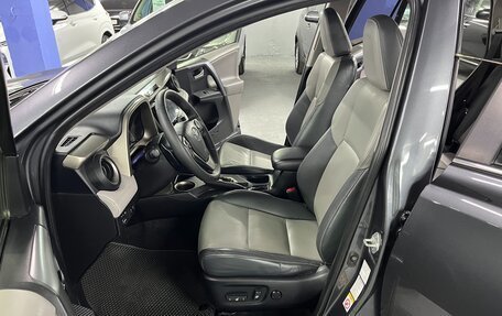 Toyota RAV4, 2013 год, 1 950 000 рублей, 19 фотография