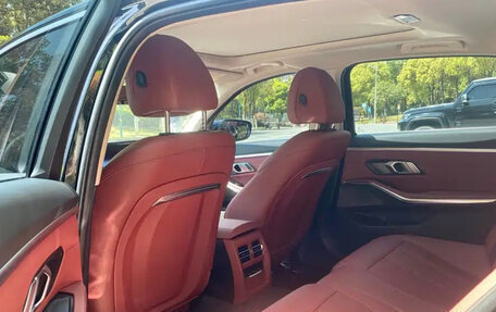 BMW 3 серия, 2022 год, 2 990 000 рублей, 12 фотография