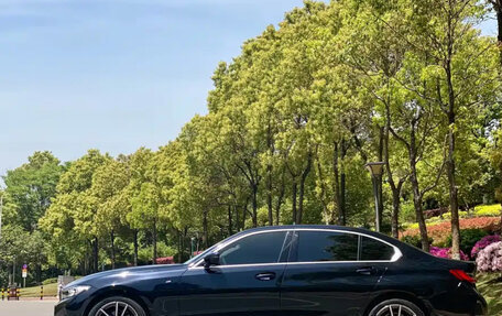 BMW 3 серия, 2022 год, 2 990 000 рублей, 5 фотография