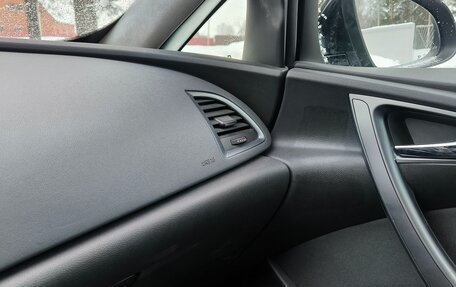 Opel Astra J, 2012 год, 749 000 рублей, 10 фотография