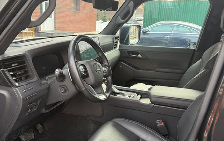 Lexus GX, 2024 год, 14 000 000 рублей, 6 фотография