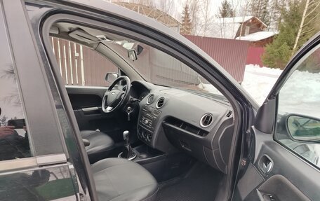 Ford Fusion I, 2006 год, 280 000 рублей, 12 фотография
