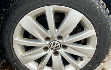 Volkswagen Passat B7, 2011 год, 870 000 рублей, 4 фотография