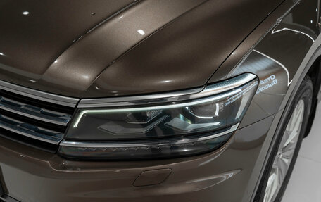 Volkswagen Tiguan II, 2018 год, 2 475 000 рублей, 24 фотография