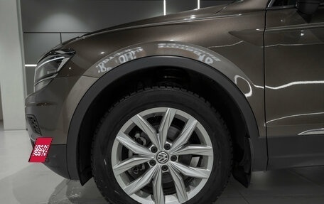 Volkswagen Tiguan II, 2018 год, 2 475 000 рублей, 23 фотография