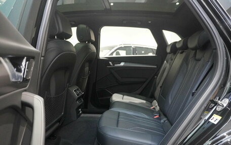 Audi Q5, 2025 год, 6 050 000 рублей, 11 фотография