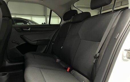 Skoda Rapid I, 2018 год, 1 099 000 рублей, 19 фотография