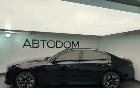 BMW 5 серия, 2025 год, 11 550 000 рублей, 24 фотография