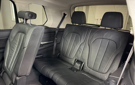 BMW X7, 2021 год, 6 990 000 рублей, 9 фотография