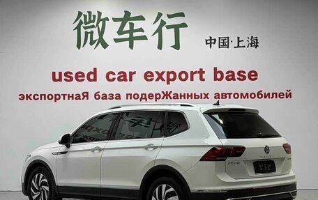 Volkswagen Tiguan II, 2023 год, 1 930 000 рублей, 5 фотография