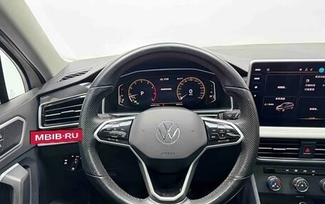 Volkswagen Tiguan II, 2023 год, 1 930 000 рублей, 10 фотография