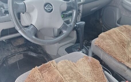 Nissan Micra II, 2000 год, 125 000 рублей, 5 фотография