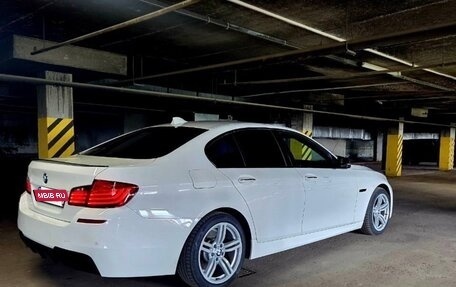 BMW 5 серия, 2015 год, 1 850 000 рублей, 4 фотография