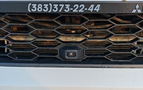 Mitsubishi Montero Sport, 2022 год, 4 300 000 рублей, 10 фотография