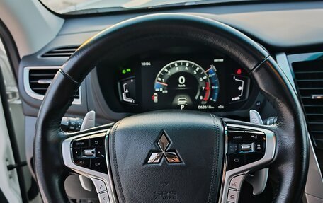 Mitsubishi Montero Sport, 2022 год, 4 300 000 рублей, 17 фотография