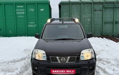 Nissan X-Trail, 2005 год, 660 000 рублей, 11 фотография