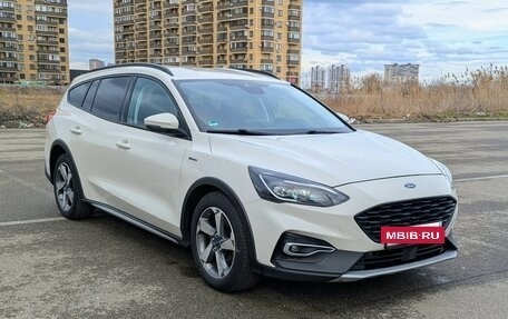 Ford Focus IV, 2019 год, 1 399 000 рублей, 2 фотография
