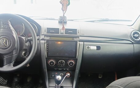Mazda 3, 2004 год, 299 999 рублей, 11 фотография