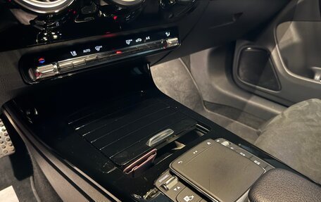 Mercedes-Benz CLA, 2020 год, 3 350 000 рублей, 10 фотография