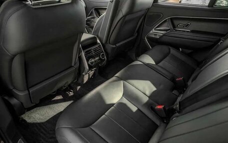 Land Rover Range Rover IV рестайлинг, 2024 год, 14 550 000 рублей, 16 фотография