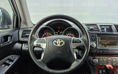 Toyota Highlander III, 2012 год, 1 942 000 рублей, 5 фотография