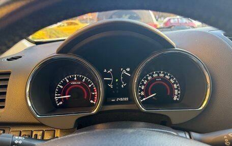 Toyota Highlander III, 2013 год, 1 900 000 рублей, 18 фотография