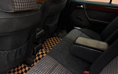 Mercedes-Benz E-Класс, 1993 год, 255 000 рублей, 9 фотография