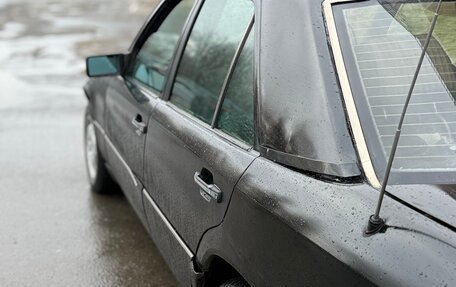 Mercedes-Benz E-Класс, 1993 год, 255 000 рублей, 18 фотография