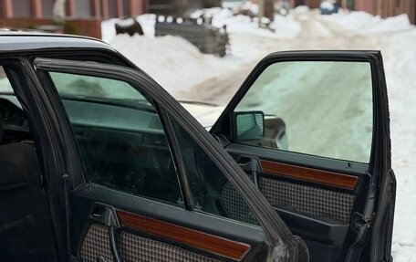 Mercedes-Benz E-Класс, 1993 год, 255 000 рублей, 12 фотография