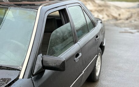 Mercedes-Benz E-Класс, 1993 год, 255 000 рублей, 17 фотография