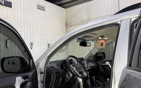 Toyota Land Cruiser Prado 150 рестайлинг 2, 2013 год, 2 850 000 рублей, 6 фотография