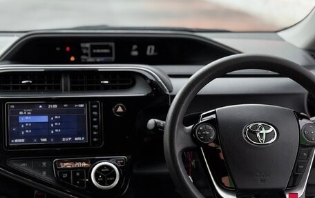 Toyota Aqua I, 2018 год, 1 190 000 рублей, 10 фотография