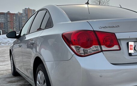 Chevrolet Cruze II, 2013 год, 990 000 рублей, 4 фотография