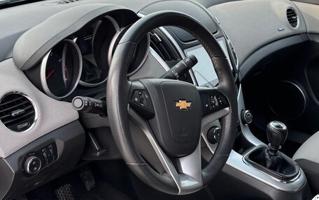 Chevrolet Cruze II, 2013 год, 990 000 рублей, 18 фотография