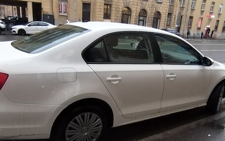 Volkswagen Jetta VI, 2013 год, 750 000 рублей, 4 фотография