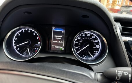 Toyota Camry, 2020 год, 2 450 000 рублей, 6 фотография