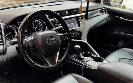 Toyota Camry, 2020 год, 2 450 000 рублей, 7 фотография