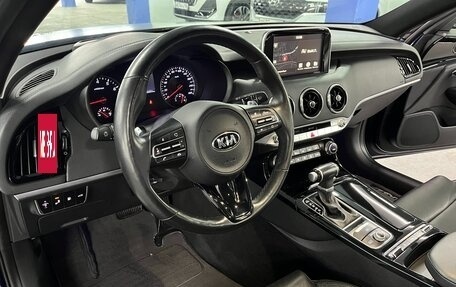 KIA Stinger I, 2018 год, 2 800 000 рублей, 11 фотография