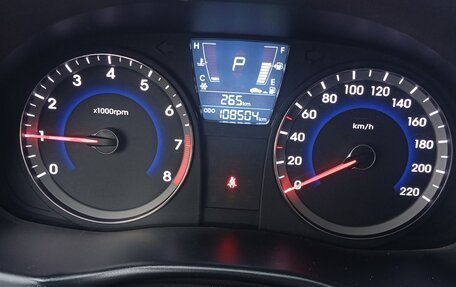 Hyundai Solaris II рестайлинг, 2012 год, 810 000 рублей, 6 фотография