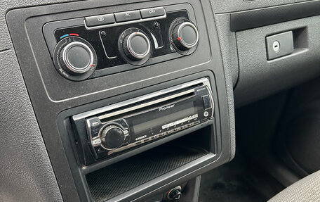 Volkswagen Caddy III рестайлинг, 2011 год, 920 000 рублей, 9 фотография