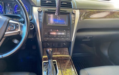 Toyota Camry, 2015 год, 1 880 000 рублей, 19 фотография