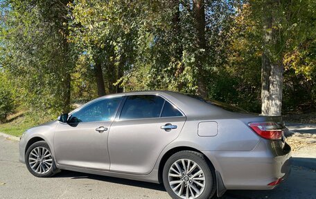 Toyota Camry, 2015 год, 1 880 000 рублей, 8 фотография